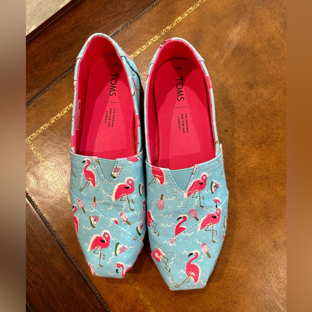 TOMS Blue Flamingo Print Slip-Ons